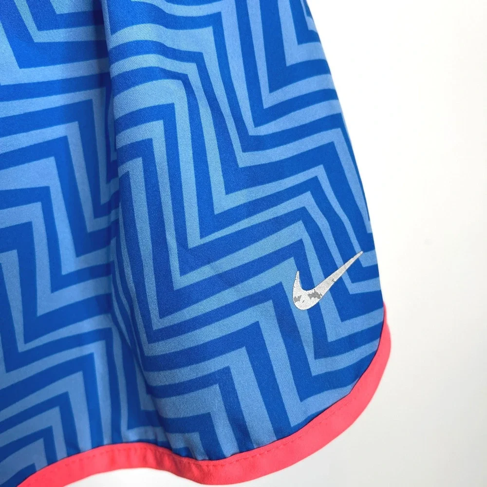 Nike Dri Fit Running Shorts Women's Blue Geometric Zigzag Print Athletic Shorts